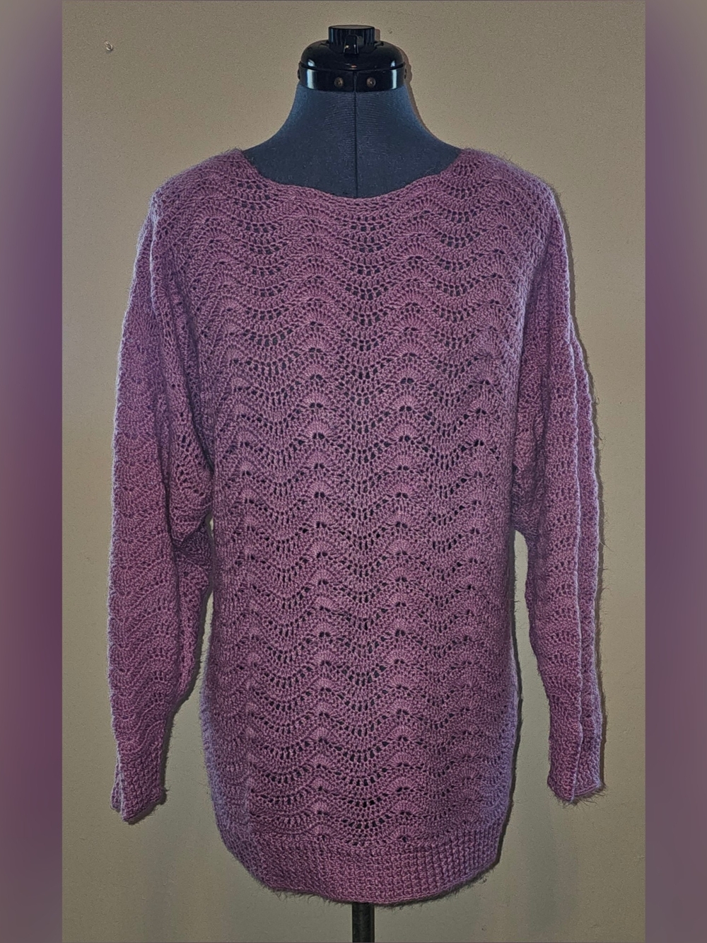 TA EXCLUSIVE Vintage Handmade Crochet Lavender Sweater